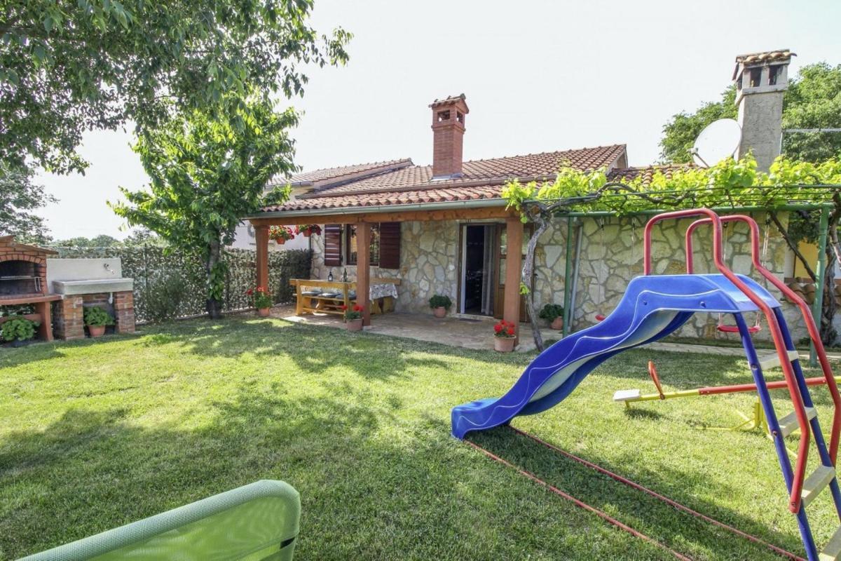 Dea In Kmeti Villa Žminj Eksteriør bilde