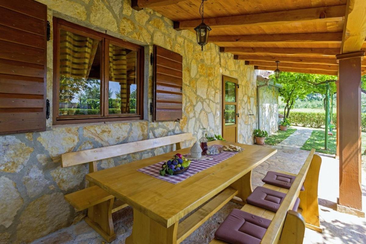 Dea In Kmeti Villa Žminj Eksteriør bilde
