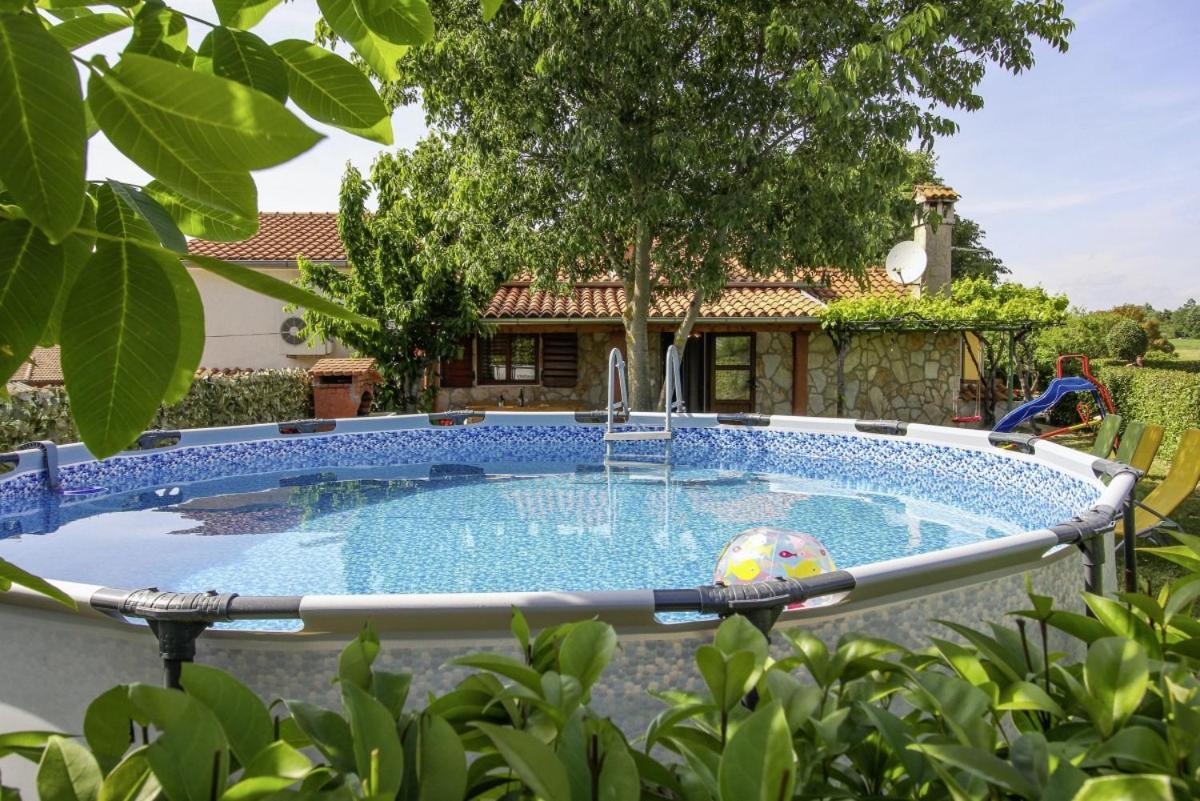 Dea In Kmeti Villa Žminj Eksteriør bilde